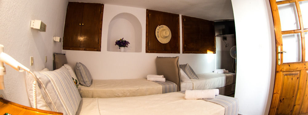 Dimele Rooms & Studios Mykonos Town Bagian luar foto