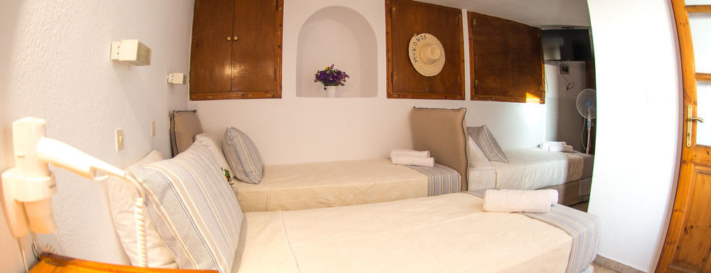 Dimele Rooms & Studios Mykonos Town Bagian luar foto