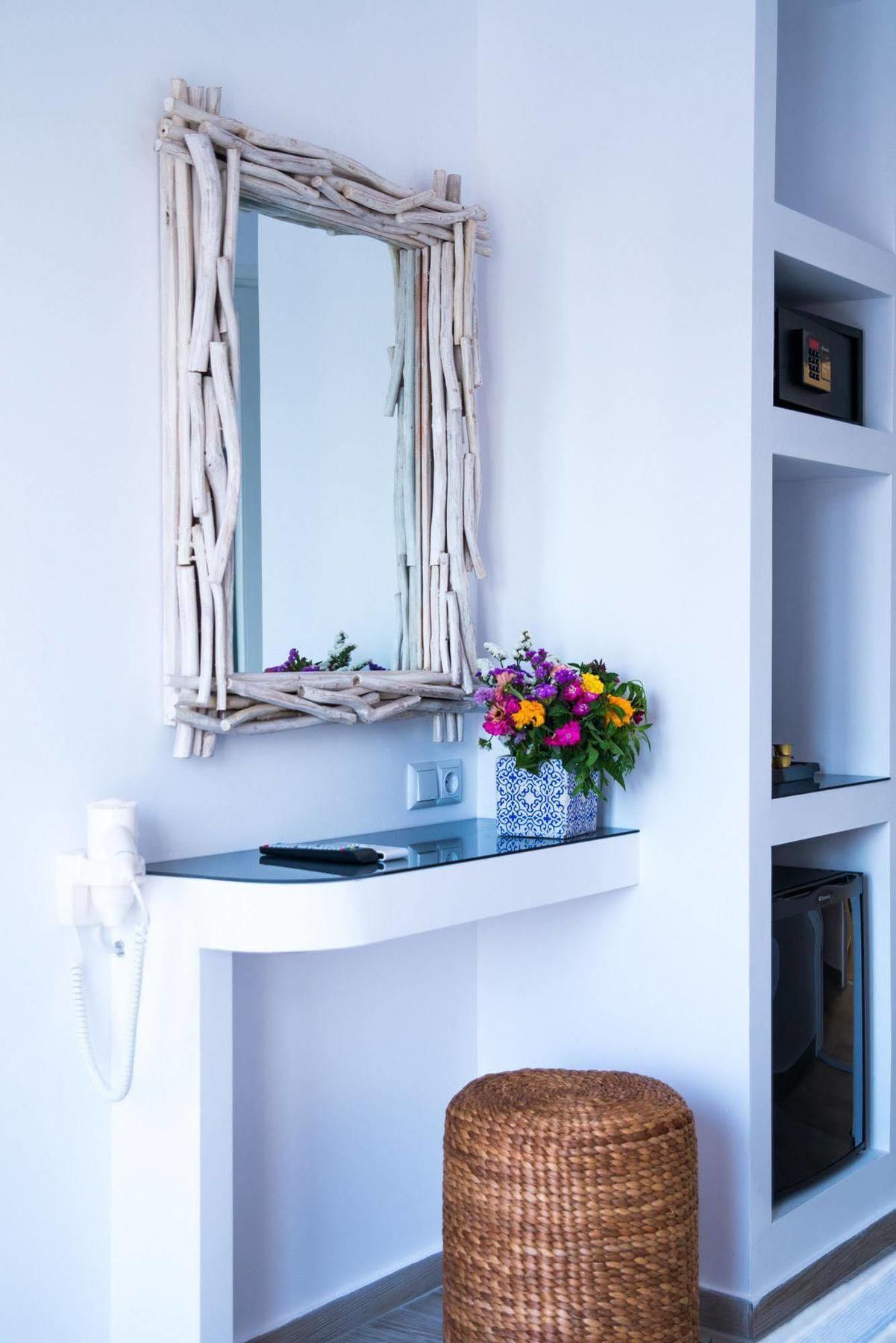 Dimele Rooms & Studios Mykonos Town Bagian luar foto